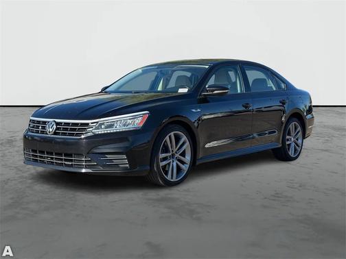 2018 Volkswagen Passat 2.0T R-Line