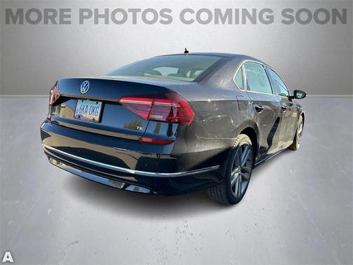 2018 Volkswagen Passat 2.0T R-Line