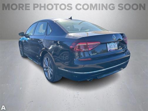 2018 Volkswagen Passat 2.0T R-Line