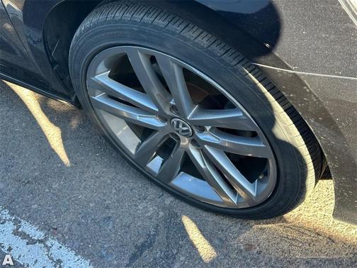 2018 Volkswagen Passat 2.0T R-Line