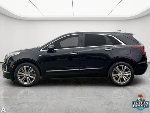 Stellar Black Metallic 2023 Cadillac XT5 Premium Luxury