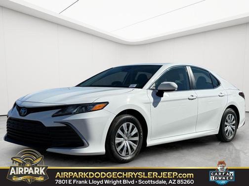 Ice Cap 2023 Toyota Camry LE