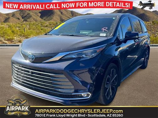 2025 Toyota Sienna Platinum