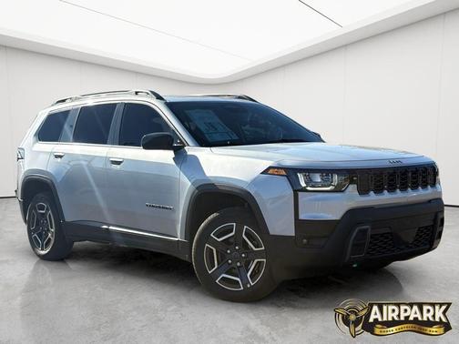 Silver Zynith Clearcoat 2026 Jeep Cherokee Limited