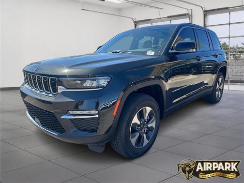 2023 Jeep Grand Cherokee 4xe Base