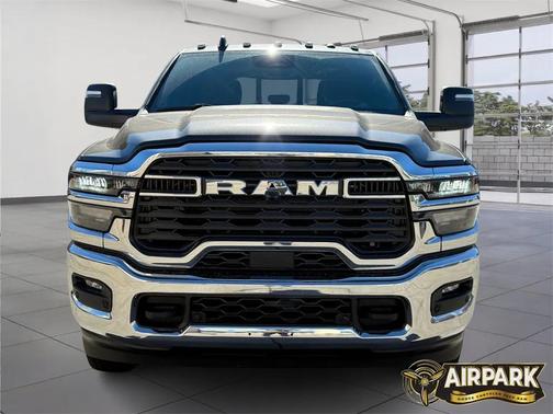 2026 RAM 3500 Tradesman Crew Cab 4x4 8' Box