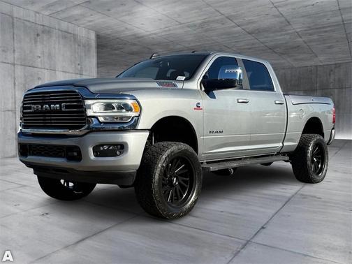 2023 RAM 2500 Laramie Crew Cab 4x4 6'4' Box