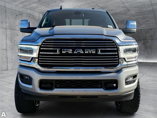 2023 RAM 2500 Laramie Crew Cab 4x4 6'4' Box