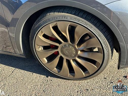 2022 Tesla Model Y Performance Dual Motor All-Wheel Drive