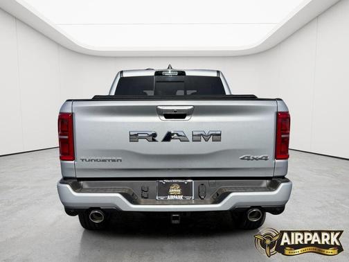 Silver Zynith 2026 RAM 1500 ST