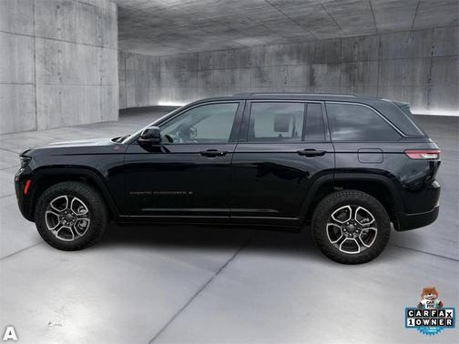 2022 Jeep Grand Cherokee Trailhawk