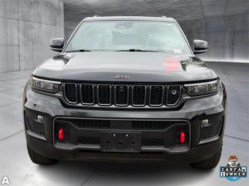 2022 Jeep Grand Cherokee Trailhawk