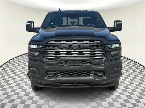 2025 RAM 3500 Tradesman Crew Cab 4x4 8' Box