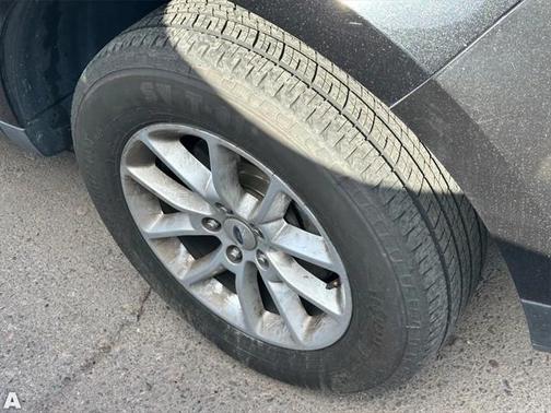 2013 Ford Edge SE