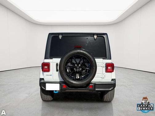 Bright White Clearcoat 2023 Jeep Wrangler 4xe Sahara