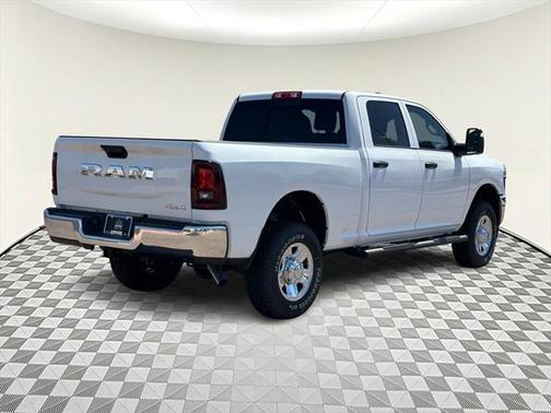 2025 RAM 2500 Tradesman Crew Cab 4x4 6'4' Box