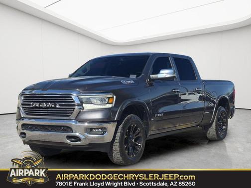 Granite Crystal Metallic Clearcoat 2019 RAM 1500 Laramie