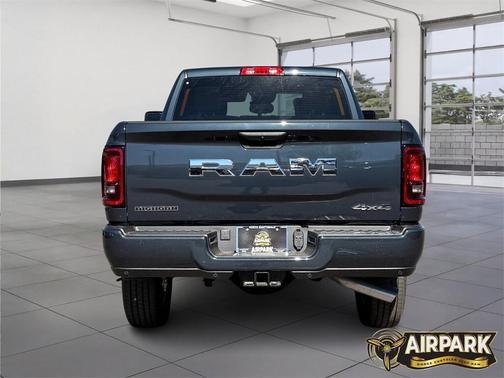 2026 RAM 3500 Big Horn Crew Cab 4x4 6'4' Box