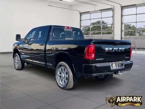 2026 RAM 2500 Laramie Crew Cab 4x4 6'4' Box