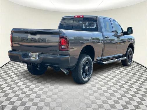 2025 RAM 2500 Tradesman Crew Cab 4x4 6'4' Box