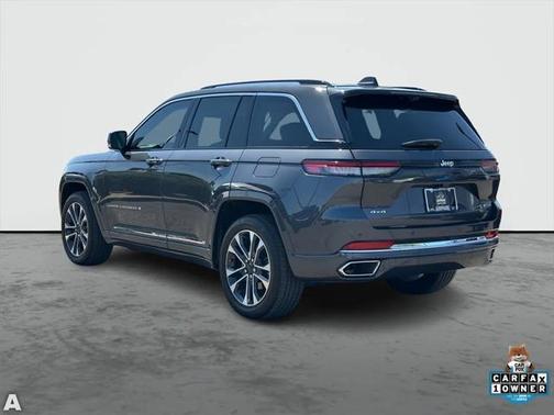 2022 Jeep Grand Cherokee Overland