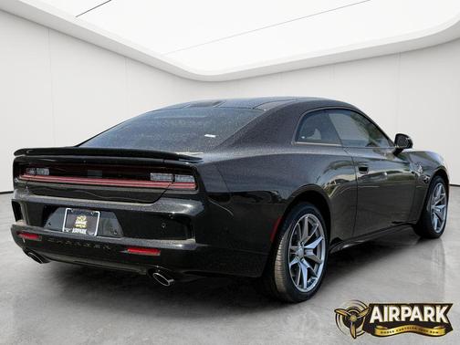 Diamond Black Crystal Pearlcoat 2026 Dodge Charger Scat Pack