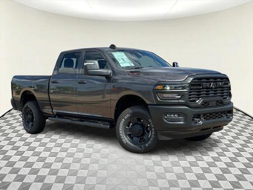 2025 RAM 2500 Tradesman Crew Cab 4x4 6'4' Box
