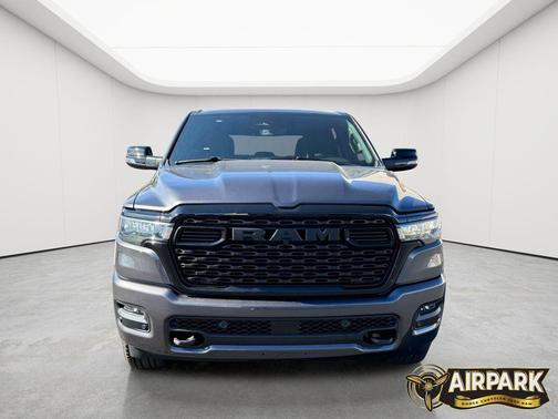 Granite Crystal Metallic Clearcoat 2026 RAM 1500 Big Horn/Lone Star