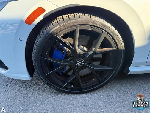 2023 Volkswagen Golf R 20th Anniversary Edition