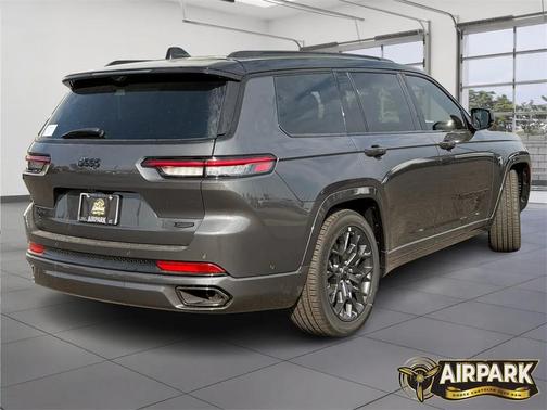 2025 Jeep Grand Cherokee L Summit Reserve