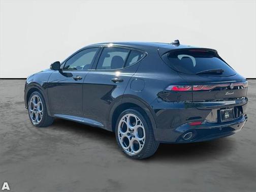 2024 Alfa Romeo Tonale Veloce EAWD