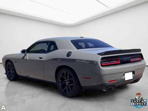 Destroyer Gray Clearcoat 2023 Dodge Challenger R/T