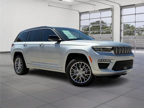 2025 Jeep Grand Cherokee Summit