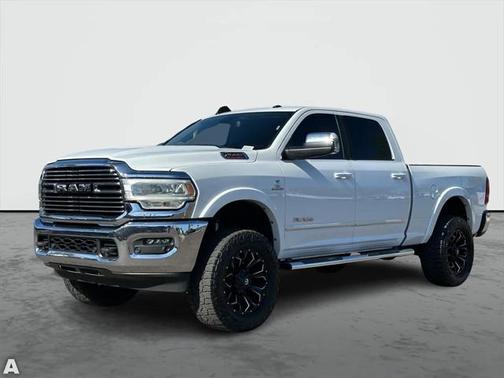 2021 RAM 2500 Laramie Crew Cab 4x4 6'4' Box