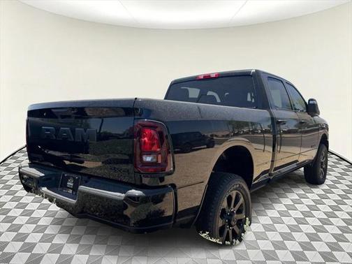 2025 RAM 2500 Big Horn Crew Cab 4x4 6'4' Box