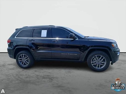 2020 Jeep Grand Cherokee Laredo