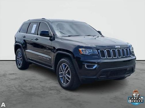 2020 Jeep Grand Cherokee Laredo