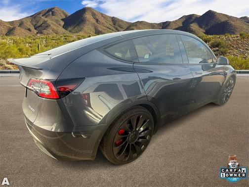 2023 Tesla Model Y Performance Dual Motor All-Wheel Drive