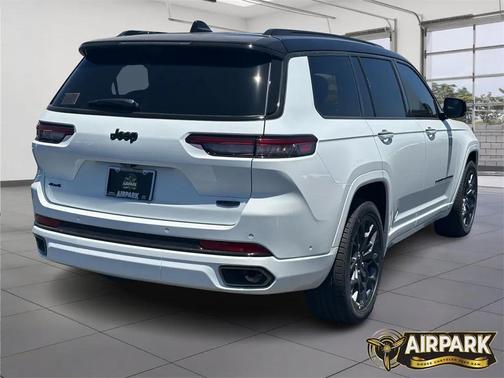 2025 Jeep Grand Cherokee L Summit Reserve