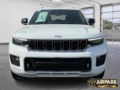 2025 Jeep Grand Cherokee Overland