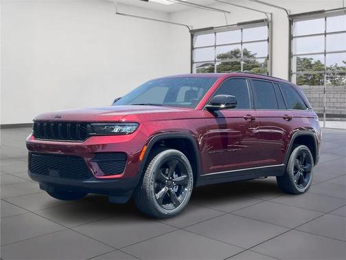 2025 Jeep Grand Cherokee Altitude