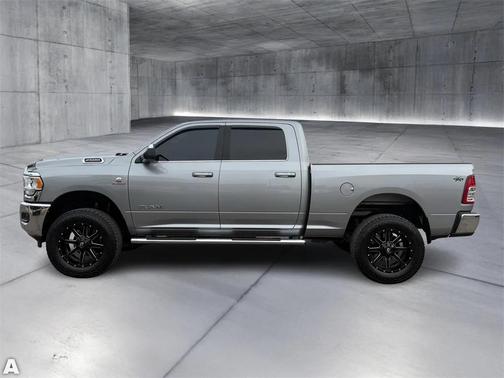 2020 RAM 2500 Big Horn Crew Cab 4x4 6'4' Box