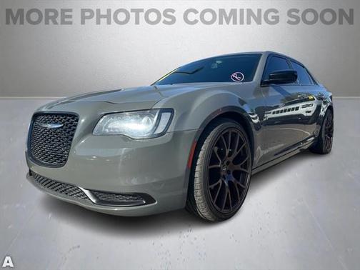 2019 Chrysler 300 Touring