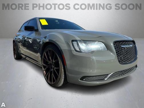 2019 Chrysler 300 Touring
