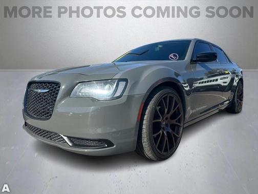 2019 Chrysler 300 Touring