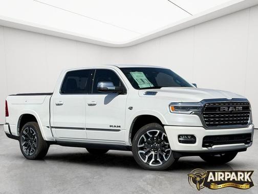 Ivory White Tri-Coat Pearlcoat 2026 RAM 1500 Limited