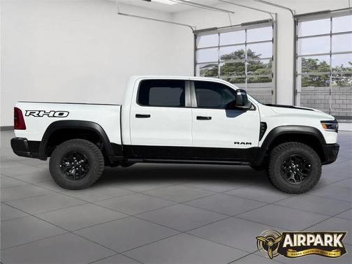 2026 RAM 1500 RHO Crew Cab 4x4 5'7' Box