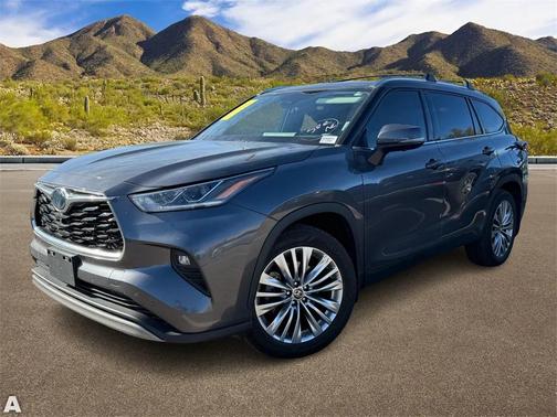 2024 Toyota Highlander Hybrid Platinum