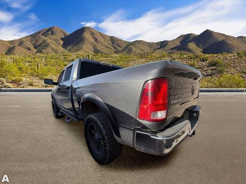 Granite Crystal Metallic Clearcoat 2016 RAM 1500 Outdoorsman