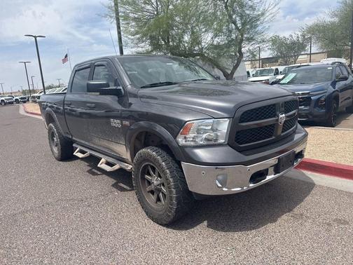 Granite Crystal Metallic Clearcoat 2016 RAM 1500 Outdoorsman